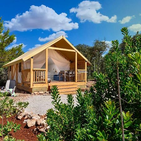 Glamping Ugljan Hotel Zadar Exterior foto